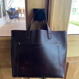 Portland leather purse with crossbody strap